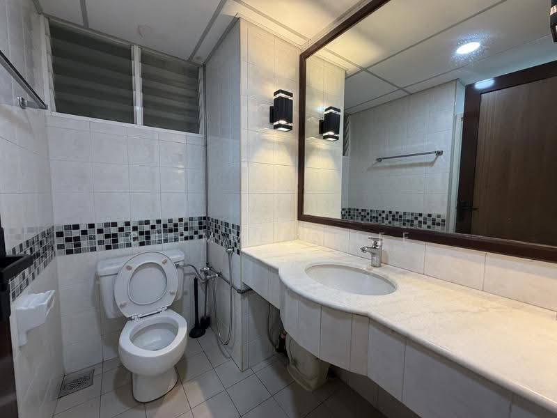 Kondominium untuk Disewa di Mutiara Villa Condominium - Clemment Lee - Bathroom - PropertyGuru.com.my