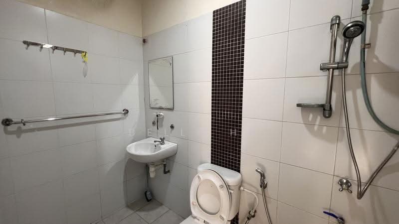 Rumah Teres 2-Tingkat untuk Disewa di Taman Lagenda Putra (Kulai) - Bella Ho - PropertyGuru.com.my