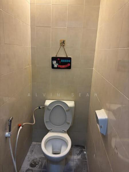 Shop for Rent in Bandar Botanic (Klang) - Alvin Seah - Bathroom - PropertyGuru.com.my