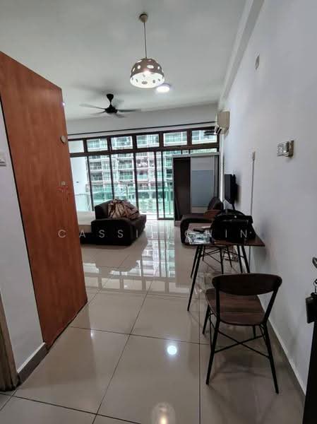 Kediaman Servis untuk Disewa di Palazio - Cassie Chin - Living Room - PropertyGuru.com.my