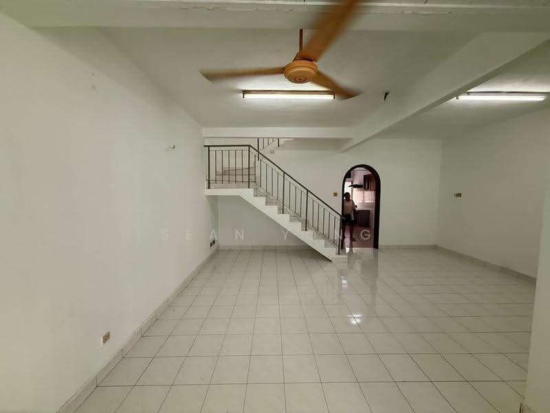 2-storey Terraced House for Sale in Taman Usaha Jaya (Kepong) - Sean Yong - Living Room - PropertyGuru.com.my