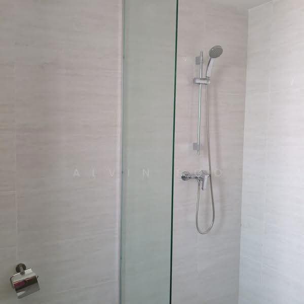 Kediaman Servis untuk Disewa di Baron Residence @ Lake City - Alvin Foo - Bathroom - PropertyGuru.com.my