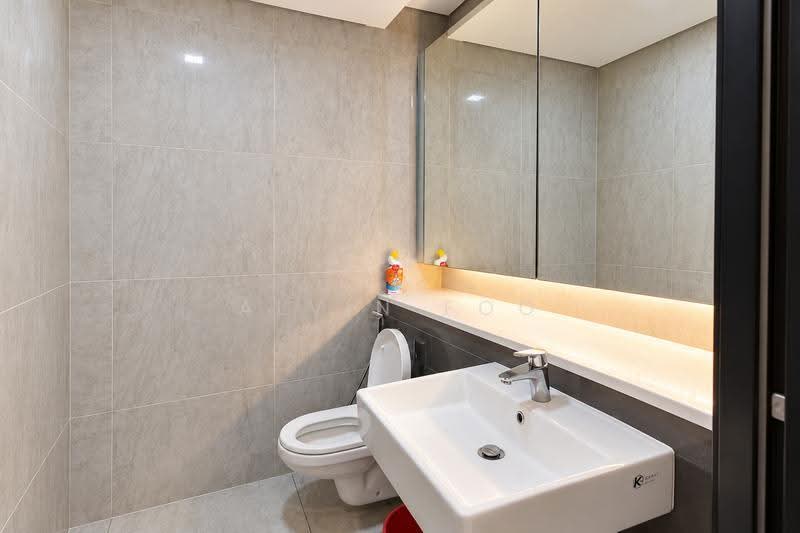 Service Residence for Sale at Cantara Residences - Alvin Foo - Bathroom - PropertyGuru.com.my