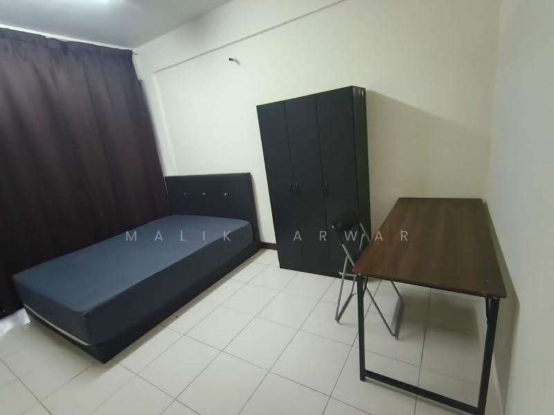 Condominium for Rent at Cyberia Smart Homes - Malik Sarwar - Bedroom - PropertyGuru.com.my