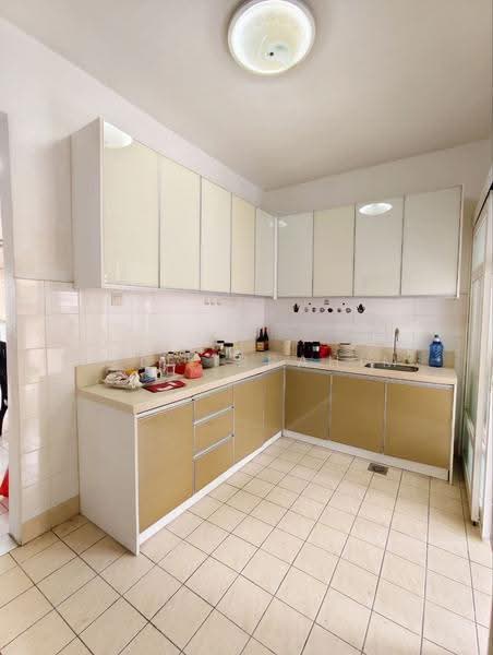 Rumah Teres 2-Tingkat untuk Dijual di Taman Puncak Jalil (Seri Kembangan) - Azli Ibrahim - Kitchen - PropertyGuru.com.my