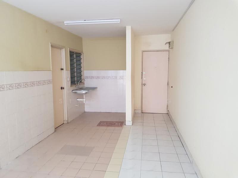 Apartment for Rent at Flora Damansara Apartment - Simon Leong - Kitchen - PropertyGuru.com.my
