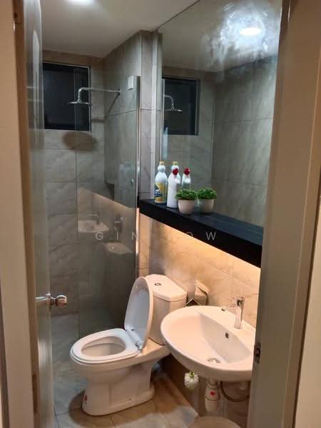 Kondominium untuk Disewa di The Holmes 2 - Gin Low - Bathroom - PropertyGuru.com.my