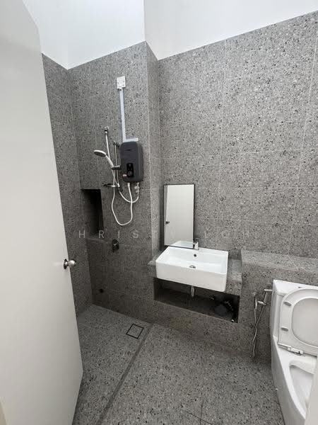 Rumah Teres 2-Tingkat untuk Disewa di Eco Majestic (Semenyih) - christy Loh - PropertyGuru.com.my
