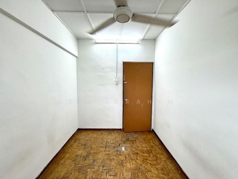 Apartment for Sale at Dahlia Court - Azli Ibrahim - Interior - PropertyGuru.com.my