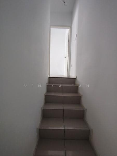 Kediaman Servis untuk Dijual di Residensi Estetik 8 (Est8) - Venesa Tan - PropertyGuru.com.my