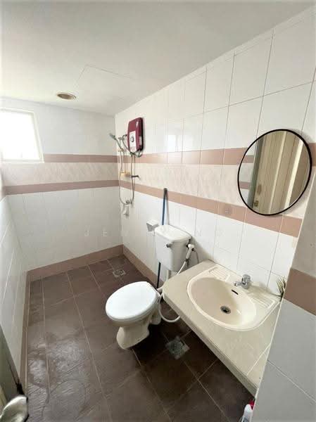 Service Residence for Rent at Rhythm Avenue - Jenny Ng - Bathroom - PropertyGuru.com.my