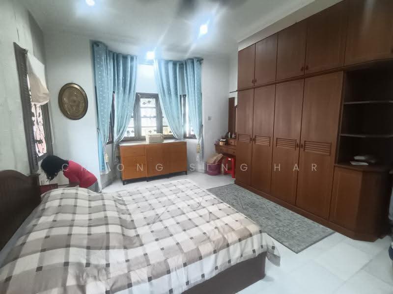 Bungalow House for Sale in Desa Manjung Raya (Lumut) - Cheong Sing Har - Bedroom - PropertyGuru.com.my