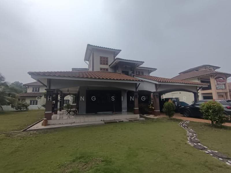Bungalow House for Sale in Desa Manjung Raya (Lumut) - Cheong Sing Har - Exterior - PropertyGuru.com.my