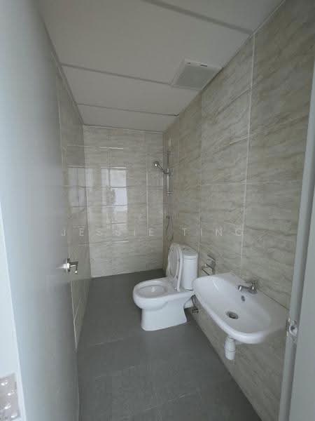 Condominium for Sale at 1Sulaman Platinum Tower - Jessie Ting - Bathroom - PropertyGuru.com.my
