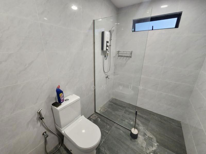 2-storey Terraced House for Sale in Kota Kinabalu (Sabah) - Alison Vun - Bathroom - PropertyGuru.com.my