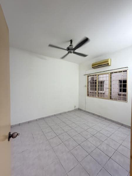 Pangsapuri untuk Disewa di Pangsapuri Sri Alpinia - John Khaw - Interior - PropertyGuru.com.my