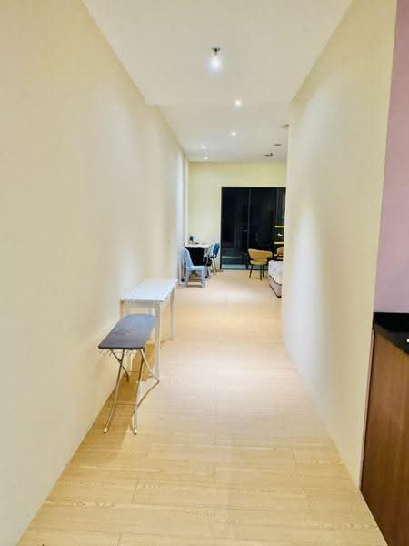 Kediaman Servis untuk Disewa di Bangsar Trade Centre - Max Tai - Corridor - PropertyGuru.com.my