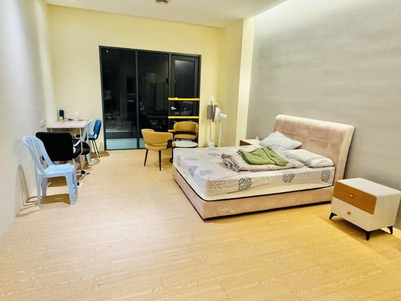 Kediaman Servis untuk Disewa di Bangsar Trade Centre - Max Tai - Bedroom - PropertyGuru.com.my