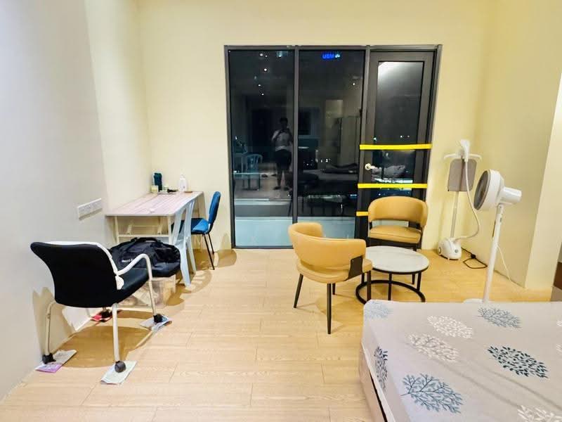 Kediaman Servis untuk Disewa di Bangsar Trade Centre - Max Tai - Living Room - PropertyGuru.com.my