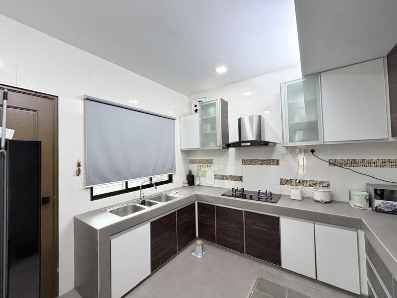 Rumah Teres 2-Tingkat untuk Dijual di Taman Bidara (Selayang) - Nicole . - Kitchen - PropertyGuru.com.my