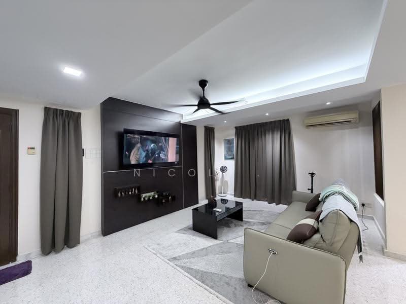 Rumah Teres 2-Tingkat untuk Dijual di Taman Bidara (Selayang) - Nicole . - Living Room - PropertyGuru.com.my