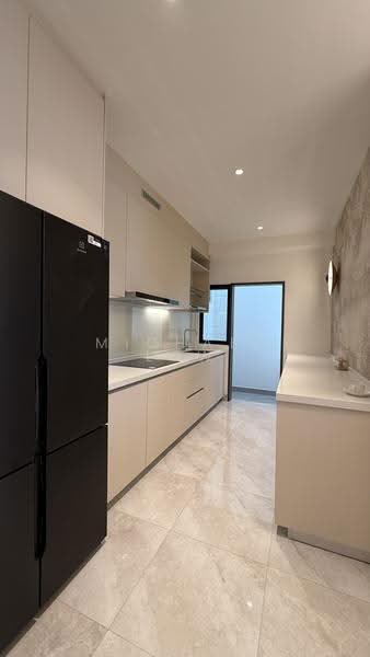 Kediaman Servis untuk Dijual di KSL Blossom Square - Michael Low - Kitchen - PropertyGuru.com.my