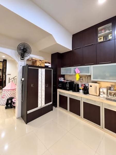 2-storey Terraced House for Sale in Taman Kulai Utama (Kulai) - Kuu Chin - Kitchen - PropertyGuru.com.my