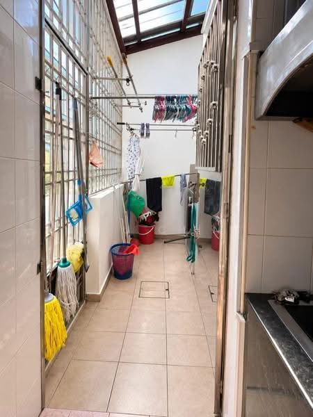 2-storey Terraced House for Sale in Taman Kulai Utama (Kulai) - Kuu Chin - Balcony - PropertyGuru.com.my