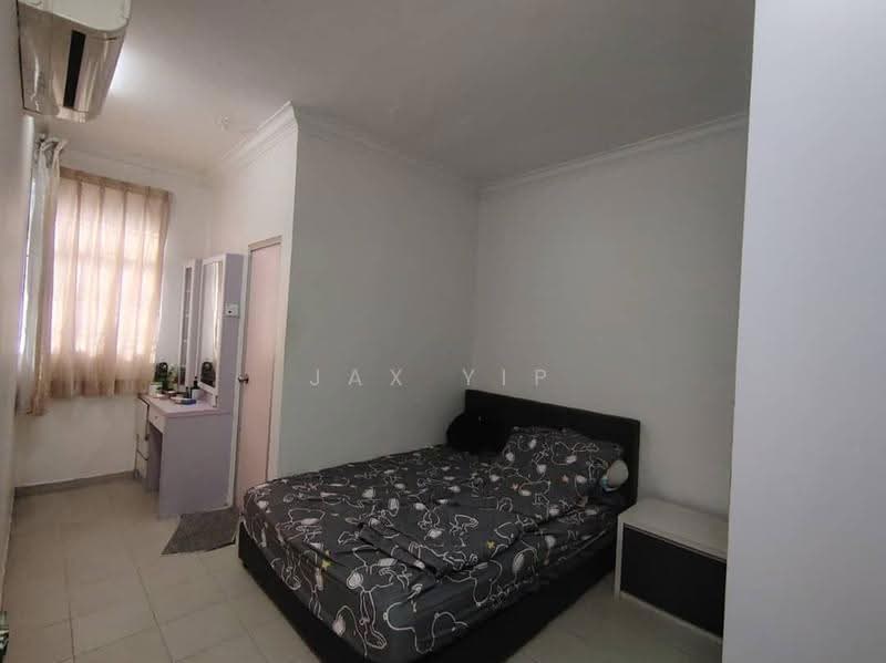 Pangsapuri untuk Disewa di Lake View Suites - Jax Yip - Bedroom - PropertyGuru.com.my