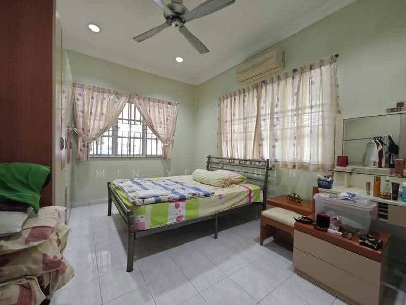 Rumah Teres 1-Tingkat untuk Dijual di Melaka (Melaka City) - Min Yee Chin - Bedroom - PropertyGuru.com.my