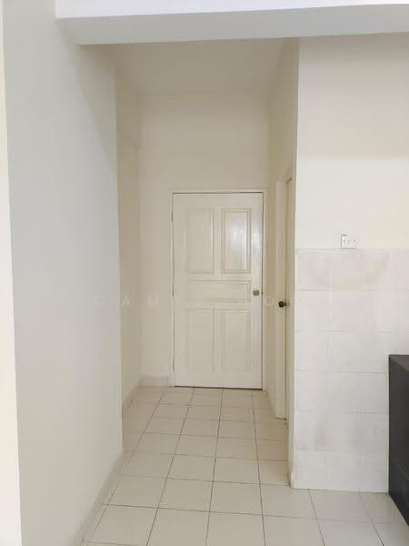Pangsapuri untuk Dijual di Vista Mutiara - Camie Hoo - Corridor - PropertyGuru.com.my