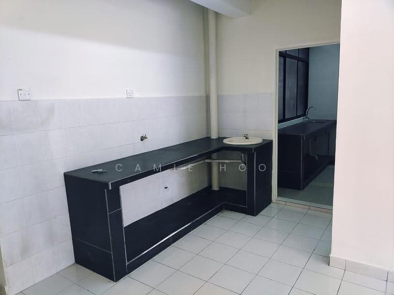 Pangsapuri untuk Dijual di Vista Mutiara - Camie Hoo - Kitchen - PropertyGuru.com.my