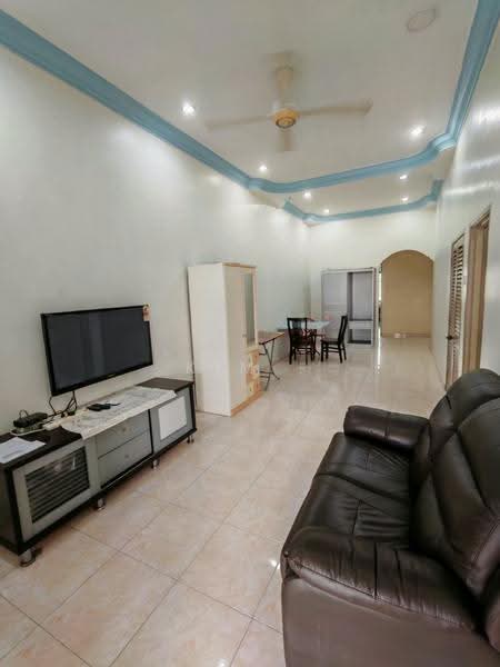 1-storey Terraced House for Rent in Taman Nusa Bestari (Iskandar Puteri (Nusajaya)) - Kim . - Living Room - PropertyGuru.com.my