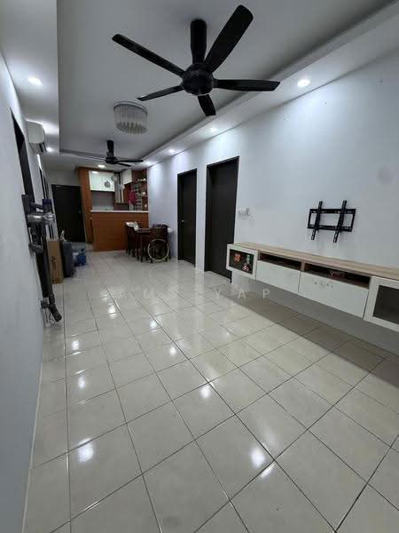 Condominium for Rent at Residensi KepongMas - Amy Yap - Living Room - PropertyGuru.com.my