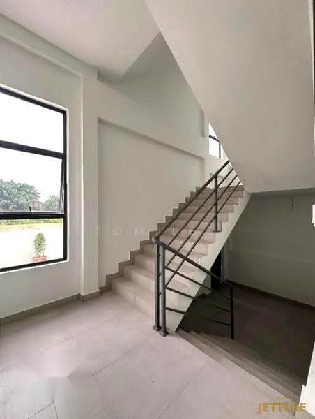 Warehouse for Sale in Taman Sijangkang Jaya (Telok Panglima Garang) - Tom Lee - PropertyGuru.com.my