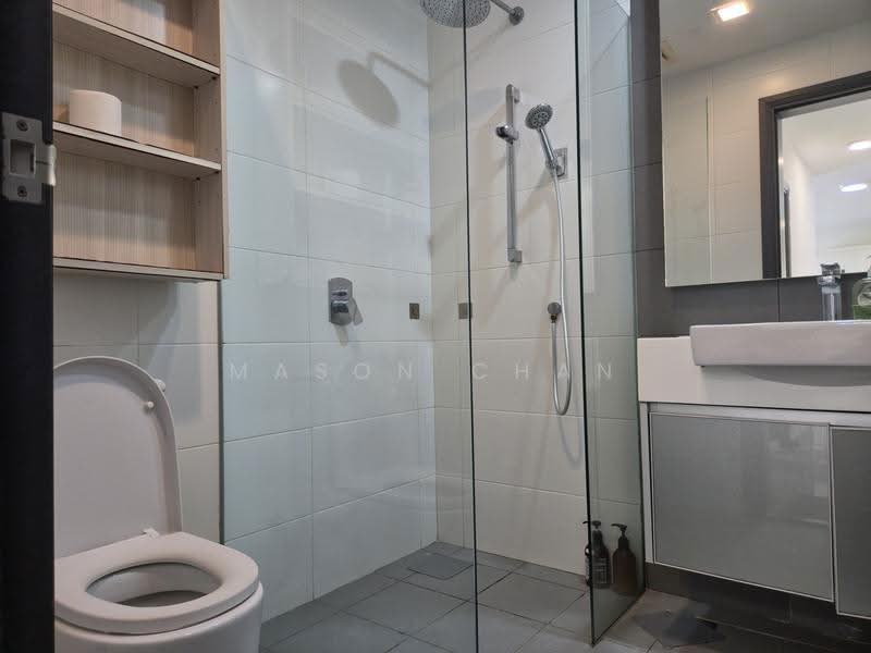 Service Residence for Sale at Suasana Iskandar Malaysia - Mason Chan - Bathroom - PropertyGuru.com.my
