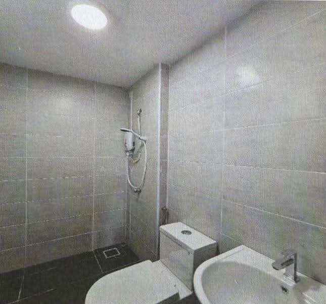 Service Residence for Rent at B11 Parkland Residence - Alvin Lee - Bathroom - PropertyGuru.com.my