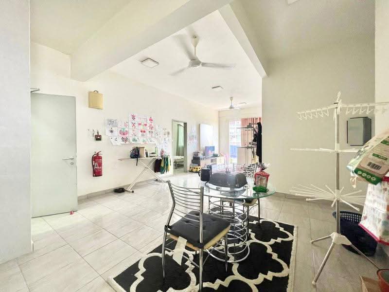 Apartment for Sale at Vesta View - Azli Ibrahim - Living Room - PropertyGuru.com.my