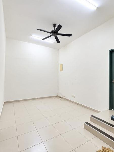 2-storey Terraced House for Sale in Bandar Putra Kulai (Kulai) - Kuu Chin - Interior - PropertyGuru.com.my