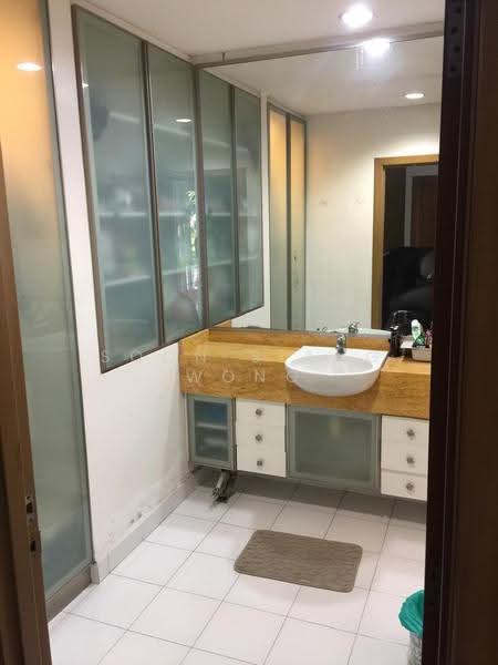 Rumah Teres untuk Dijual di Batu 9 (Cheras) - SOON SIANG WONG - Bathroom - PropertyGuru.com.my