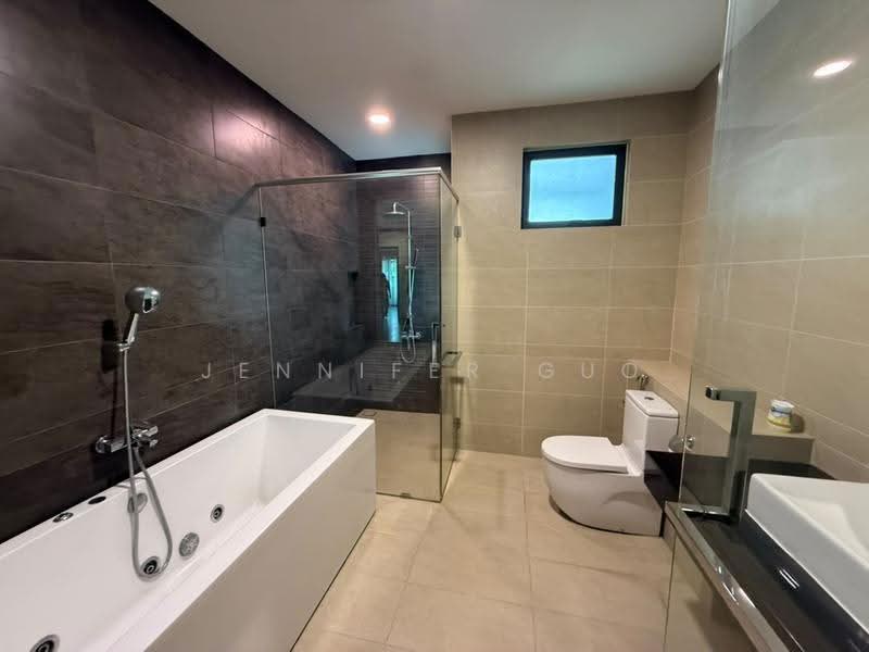 Rumah Teres 2-Tingkat untuk Dijual di Setia Eco Glades (Cyberjaya) - Jennifer Guo - Bathroom - PropertyGuru.com.my