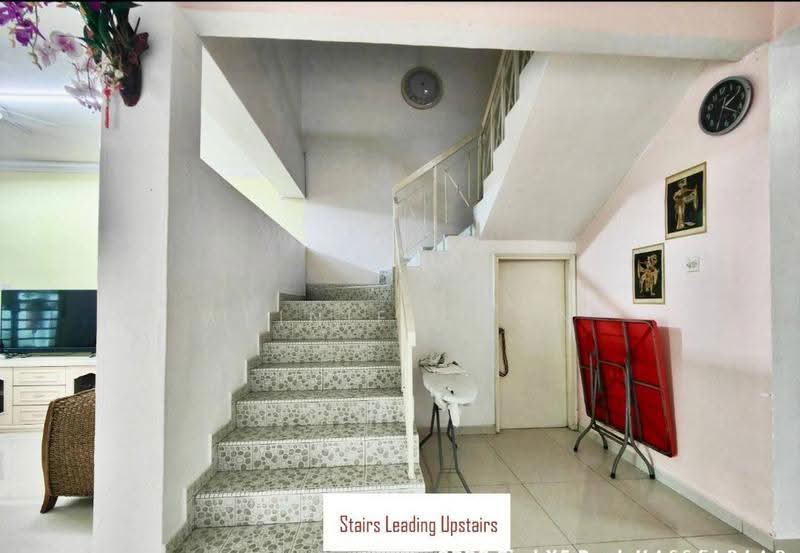 Semi-Detached House for Sale in Taman Bukit Kempas (Tampoi) - Weinie Chon - PropertyGuru.com.my