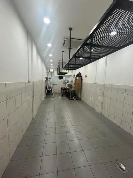 Kedai / Pejabat untuk Disewa di Seremban Town Facing Main Road Shop Lot (Seremban) - Nicky Chua - Corridor - PropertyGuru.com.my