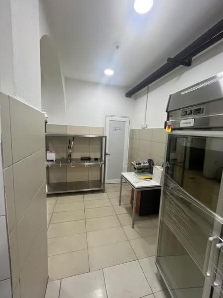 Kedai / Pejabat untuk Disewa di Seremban Town Facing Main Road Shop Lot (Seremban) - Nicky Chua - Interior - PropertyGuru.com.my