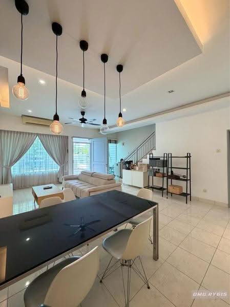 2-storey Terraced House for Sale in Klang (Selangor) - Joel Sia - Living Room - PropertyGuru.com.my