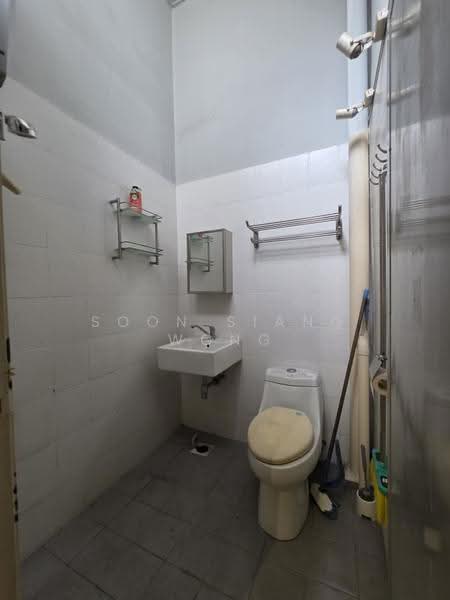 Rumah Teres 2-Tingkat untuk Dijual di Taman Connaught (Cheras) - SOON SIANG WONG - Bathroom - PropertyGuru.com.my