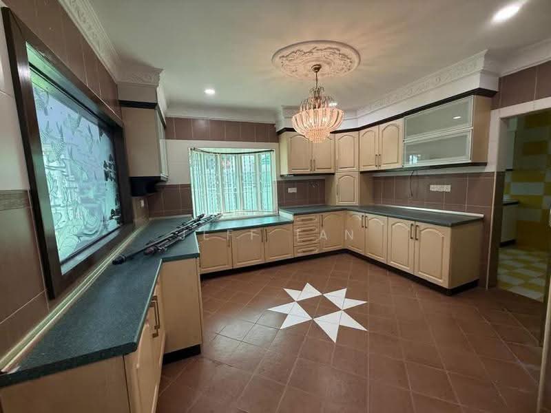 Rumah Berkembar untuk Dijual di Taman Fair Park (Ipoh) - Jeff Tan - Kitchen - PropertyGuru.com.my