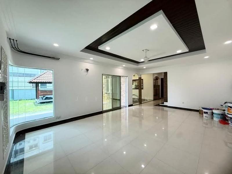 Rumah Berkembar untuk Dijual di Taman Fair Park (Ipoh) - Jeff Tan - Living Room - PropertyGuru.com.my