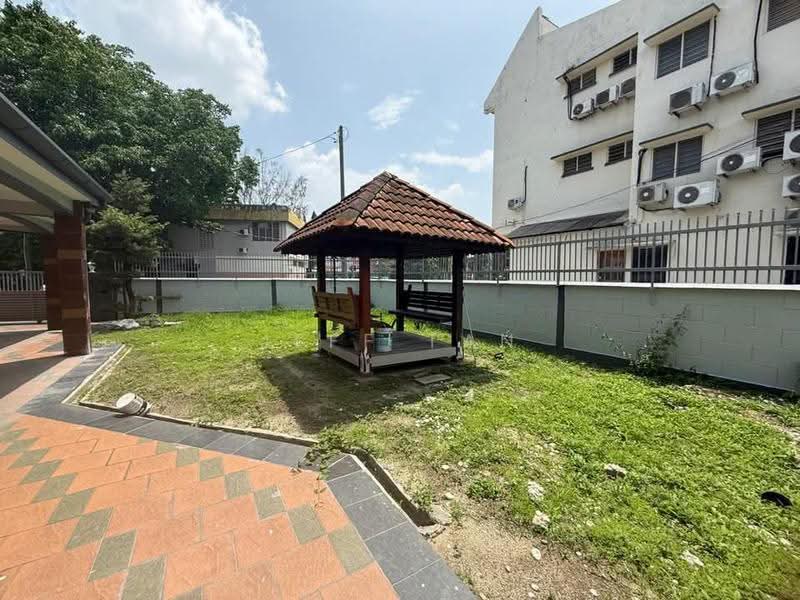 Rumah Berkembar untuk Dijual di Taman Fair Park (Ipoh) - Jeff Tan - Exterior - PropertyGuru.com.my