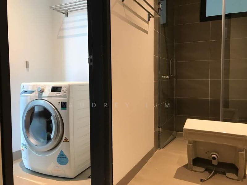 Pangsapuri untuk Dijual di V Residence Suites @ Sunway Velocity - Audrey Lim - Bathroom - PropertyGuru.com.my